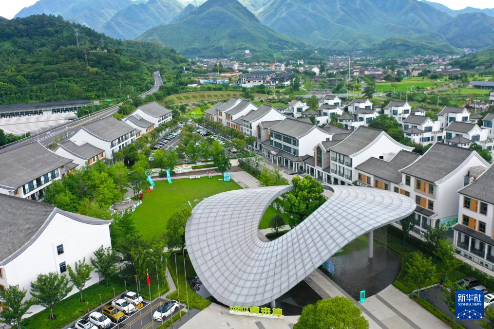 活力中国调研行｜安吉余村：从采矿村到“世界最佳旅游乡村”的绿色蝶变