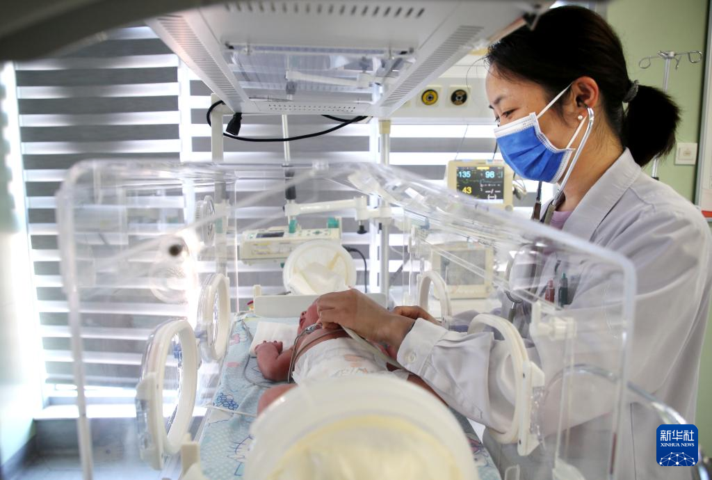 迎接中国医师节