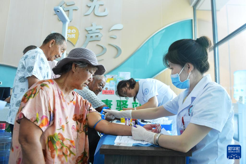 迎接中国医师节