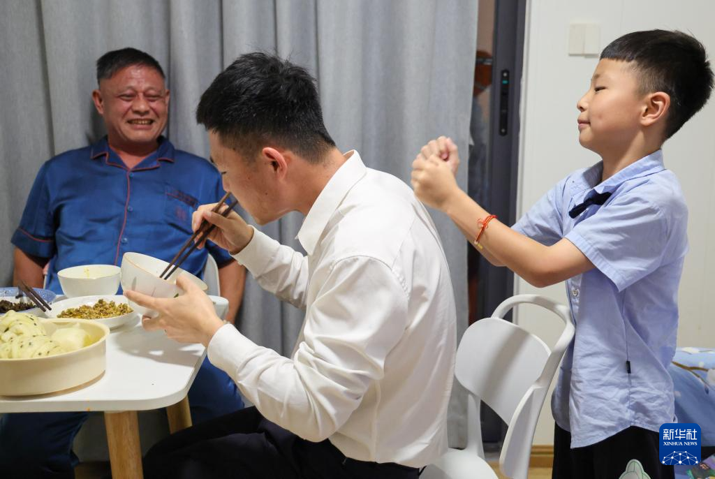 把“家”带来深圳：新就业群体的团圆公寓