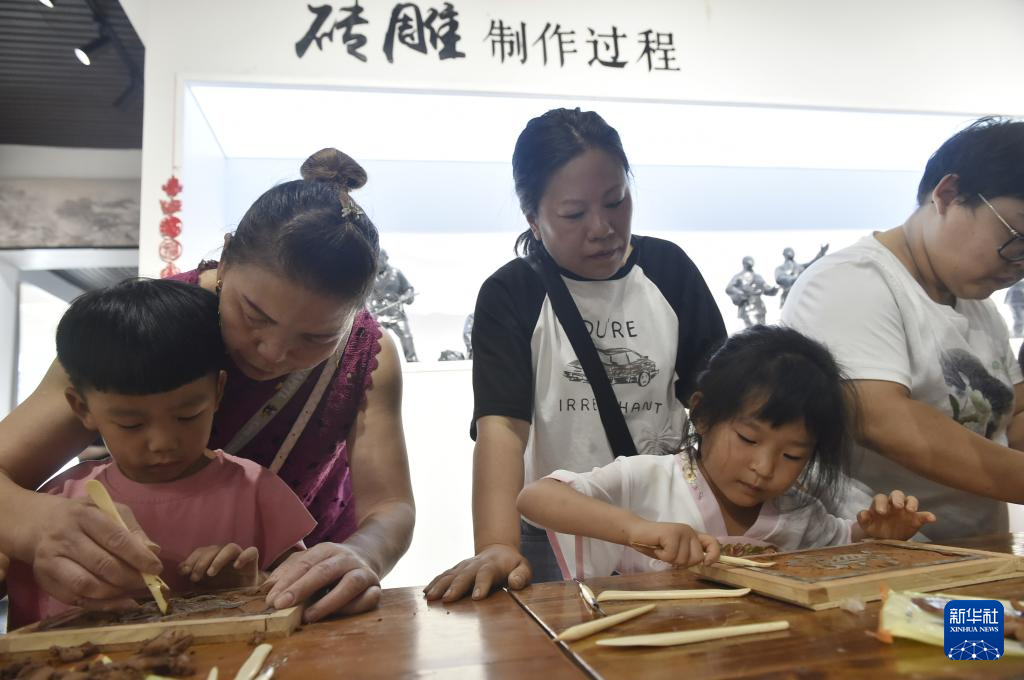 走进浙江金华寺平古村