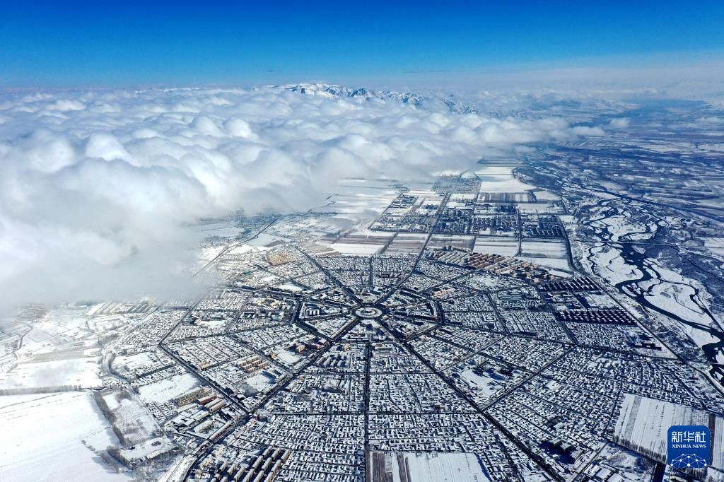 新疆多地迎来降雪