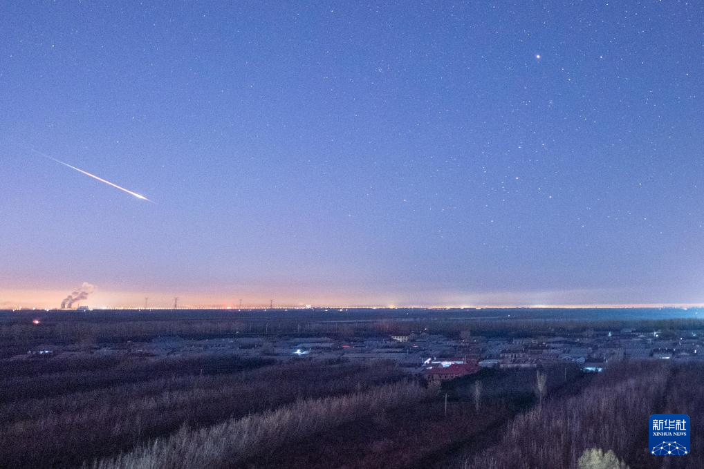 星空相册|狮子座流星雨闪耀夜空