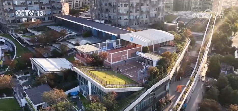 繁华商圈变身运动街区 “体育+”加速“破圈”激活消费新潜力