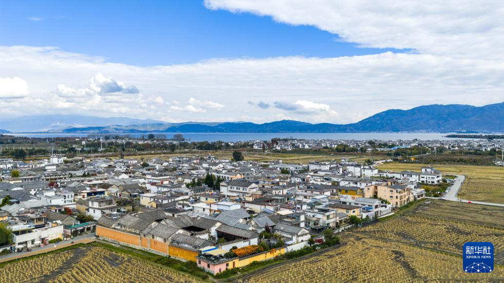 喜洲古镇迎客来