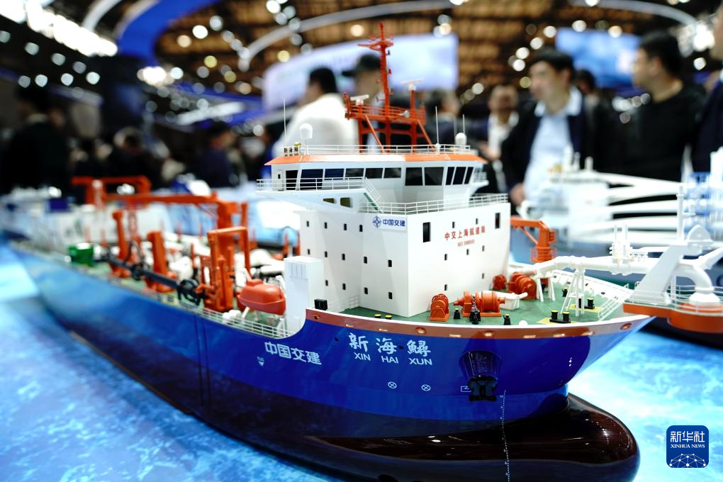 2025年中国国际海事会展在沪开幕