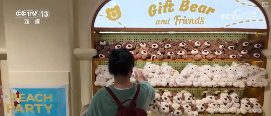 “悦己消费”持续升温带火“娃衣”大市场 开辟时尚玩偶圈新赛道