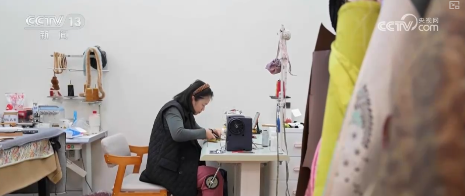 “悦己消费”持续升温带火“娃衣”大市场 开辟时尚玩偶圈新赛道