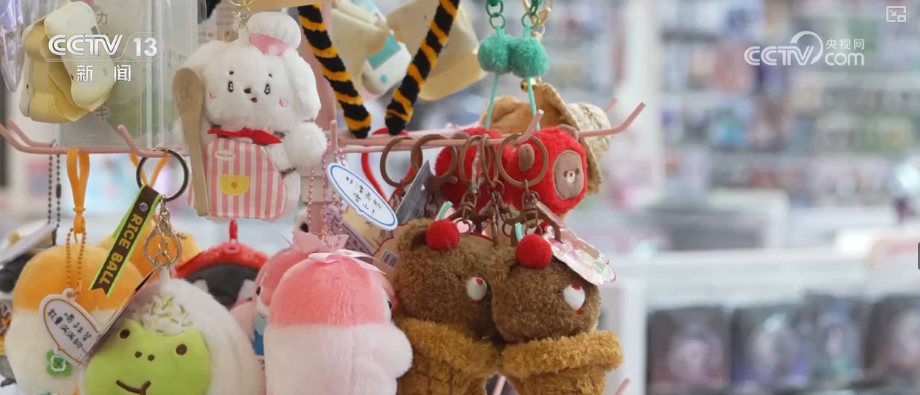 “悦己消费”持续升温带火“娃衣”大市场 开辟时尚玩偶圈新赛道