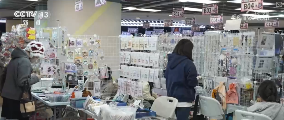 “悦己消费”持续升温带火“娃衣”大市场 开辟时尚玩偶圈新赛道