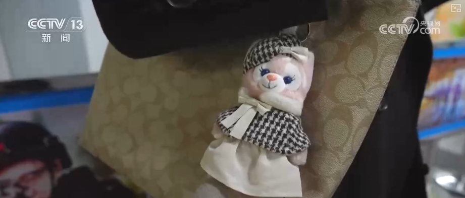 “悦己消费”持续升温带火“娃衣”大市场 开辟时尚玩偶圈新赛道