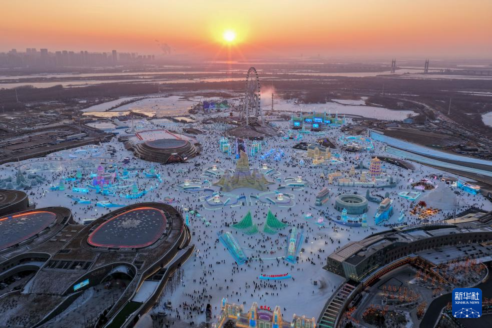最大规模的哈尔滨冰雪大世界开园