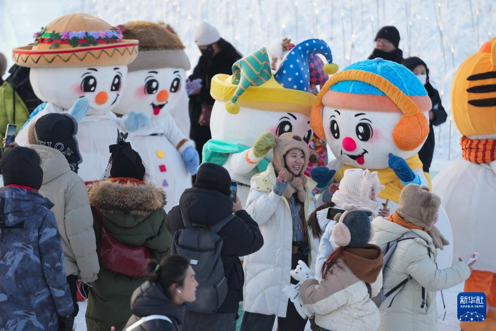 最大规模的哈尔滨冰雪大世界开园