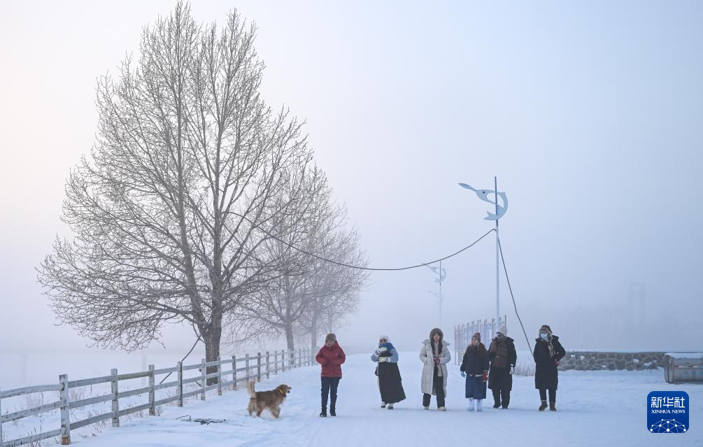 “中国冷极”根河市迎来零下45摄氏度极寒天气