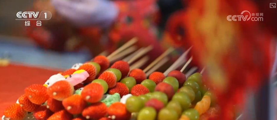 “沉浸式体验+多元场景”释放多彩活力 游客欢度佳节