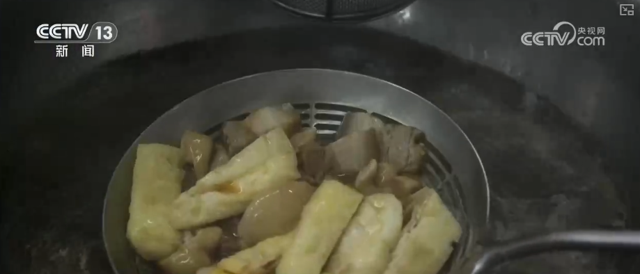 美食“引”客、体验“留”客 “早餐经济”为消费增长注入活力引擎