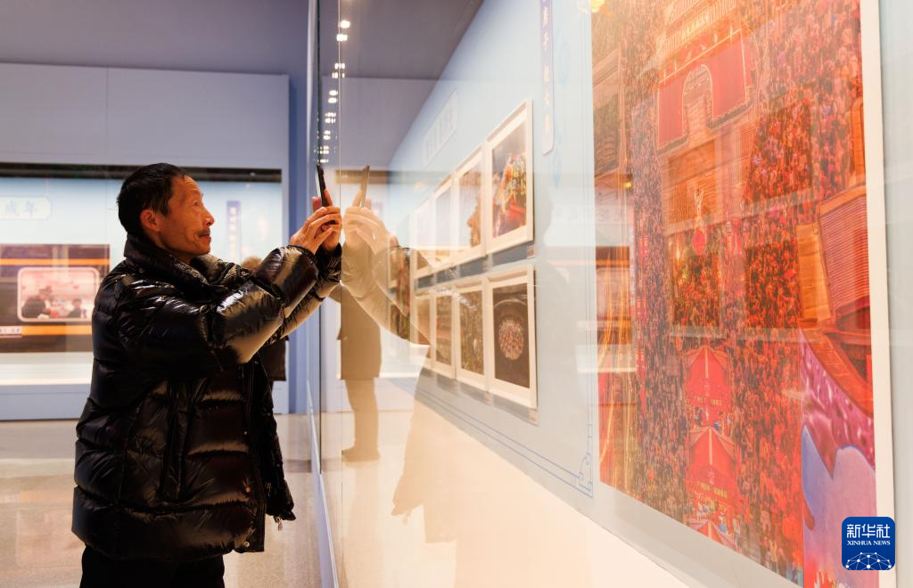 照片里看“过年”