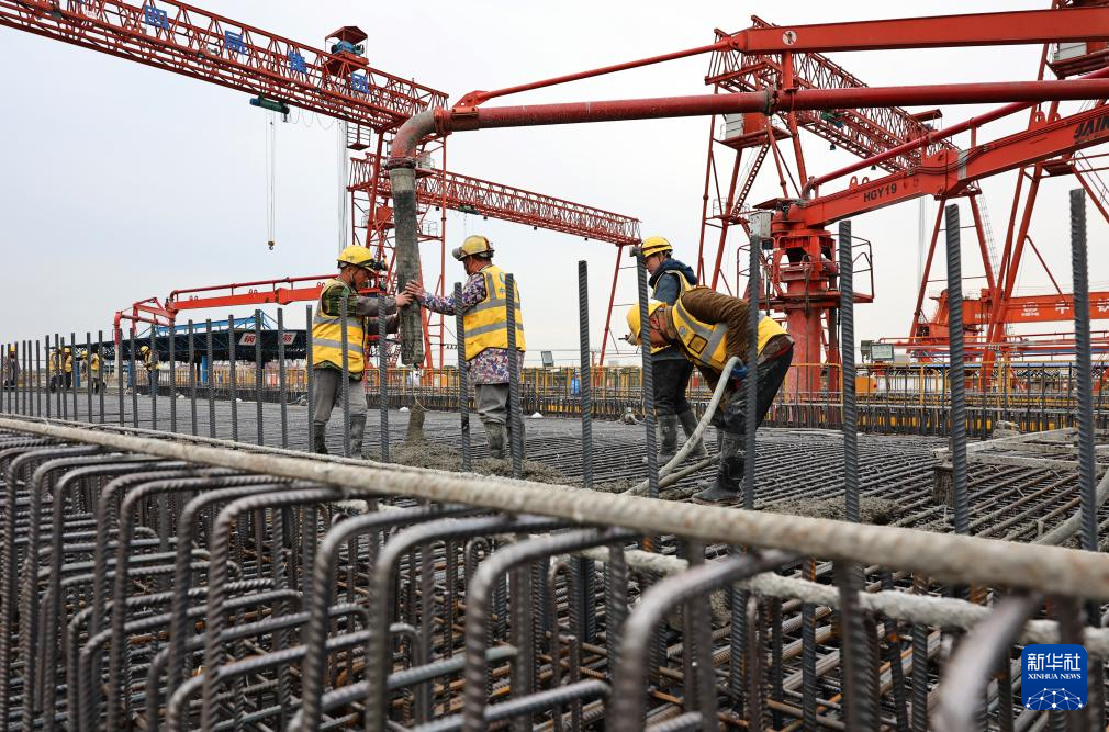 上海:高铁建设开足马力