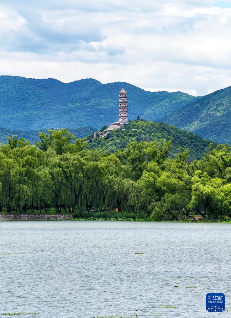 初夏颐和园景如画