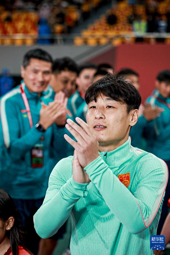 24次射门无果 国足友谊赛0:0憾平泰国队