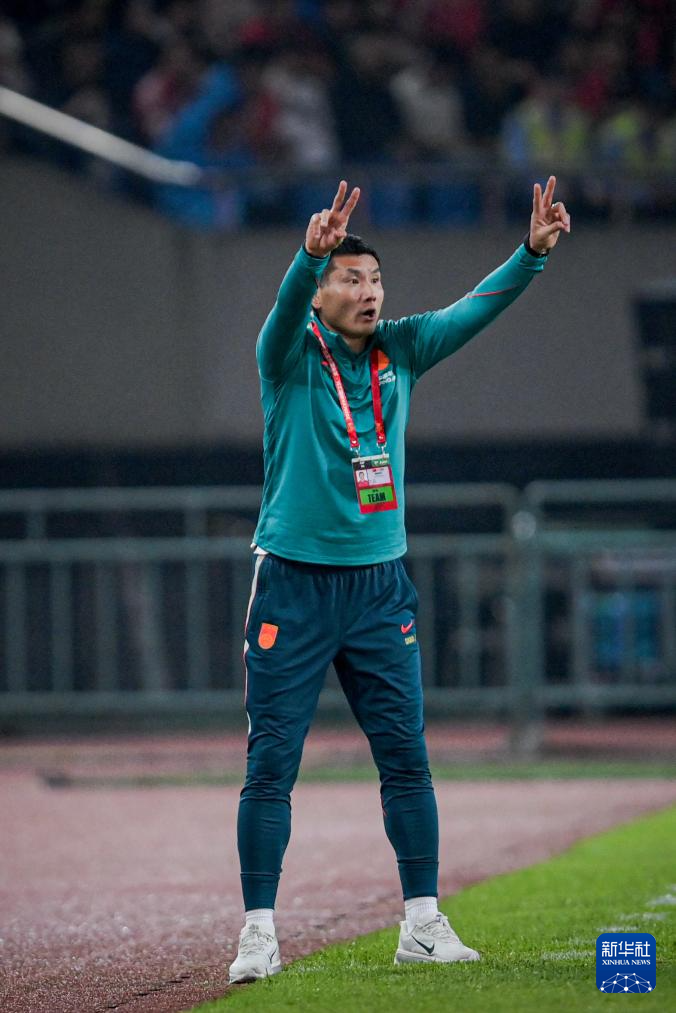 24次射门无果 国足友谊赛0:0憾平泰国队
