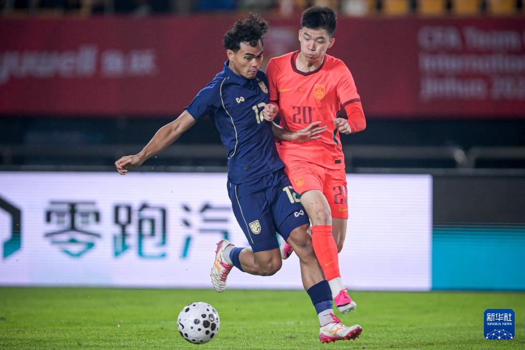 24次射门无果 国足友谊赛0:0憾平泰国队