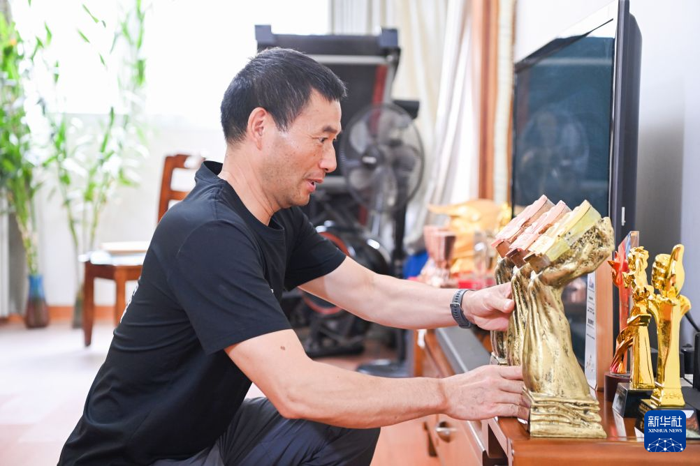 热爱丨追风“父子兵”