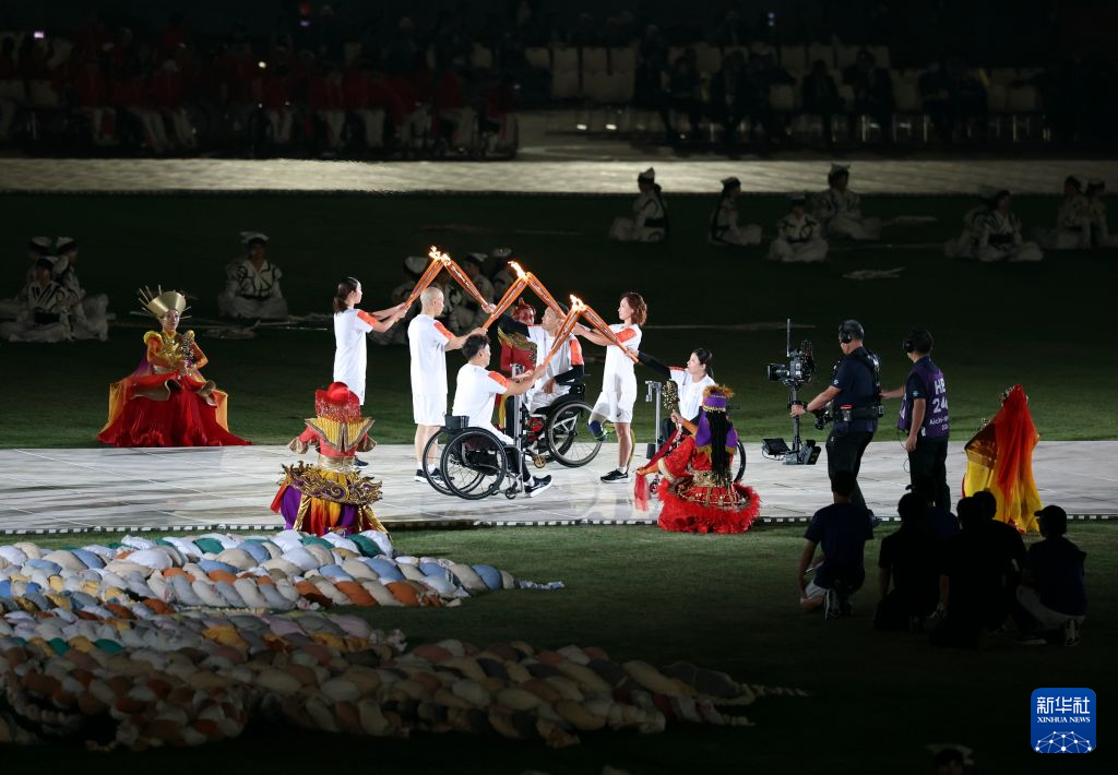 第五届亚洲残疾人运动会开幕式举行